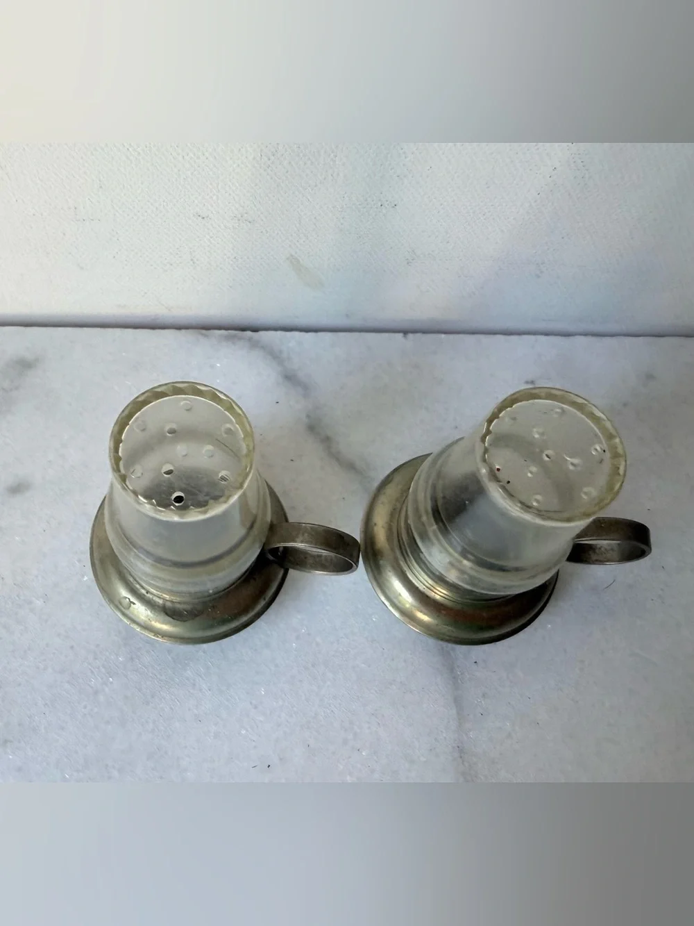 vintage hurricane oil lamp salt and pepper shakers feature metal bases